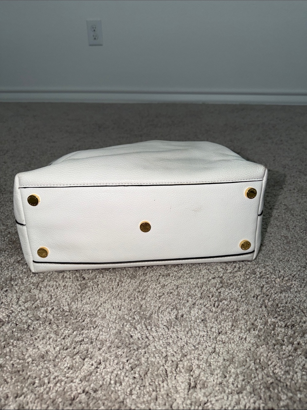 Michael Kors White Pebbled Leather Tote with Gold Hardware - Picture 4 of 8